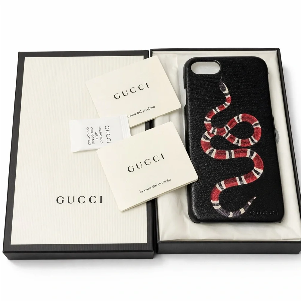NIB GUCCI IPHONE CASE